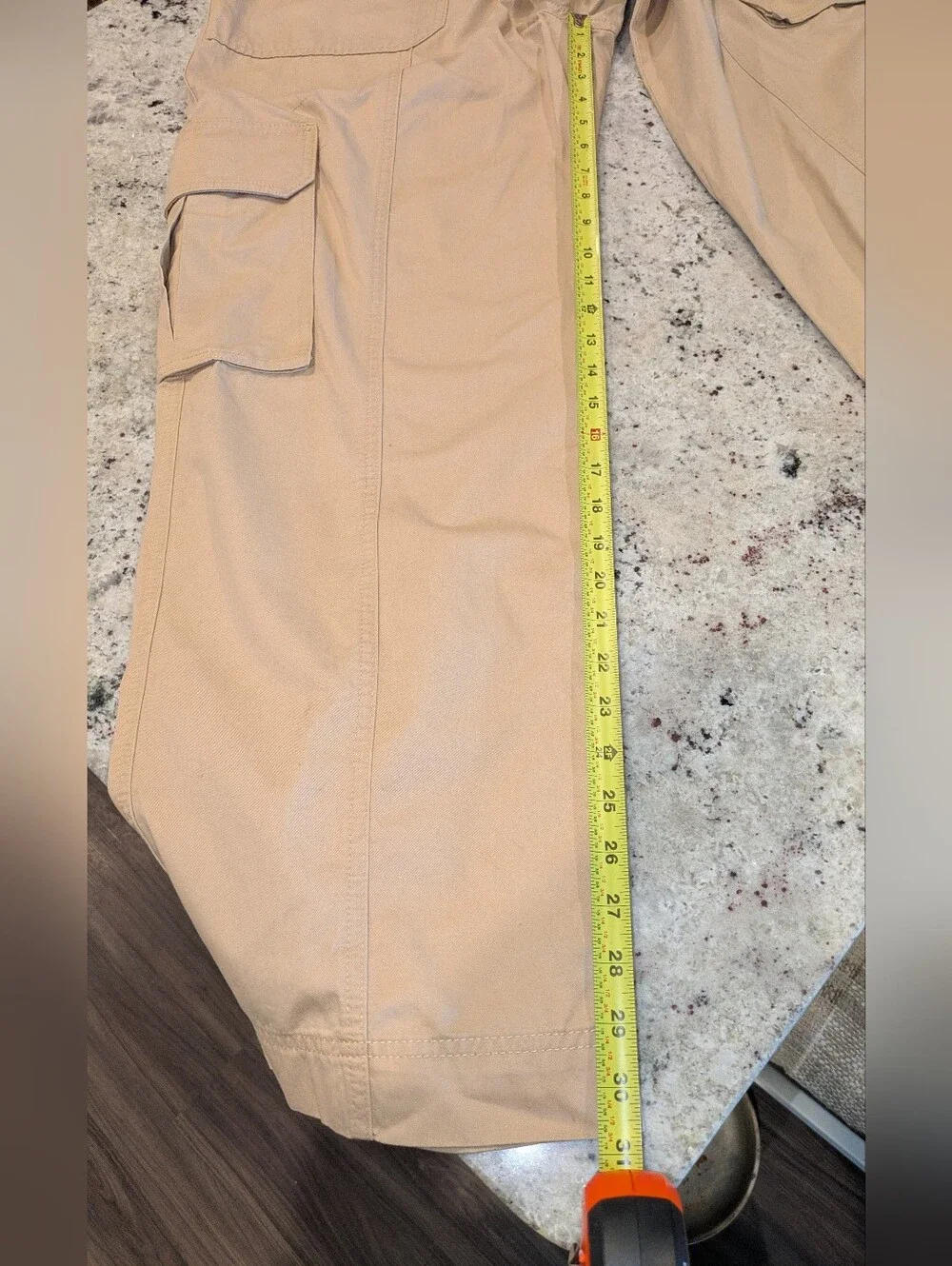 NWT Abercrombie & Fitch Men's Tan Cargo Pants Size 33x32 Relaxed Utility Pockets